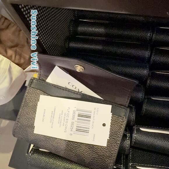 NWT Coach Flap Card Case In Signature Canvas CZ272 IN Gold/Walnut/Black - Picture 6 of 8